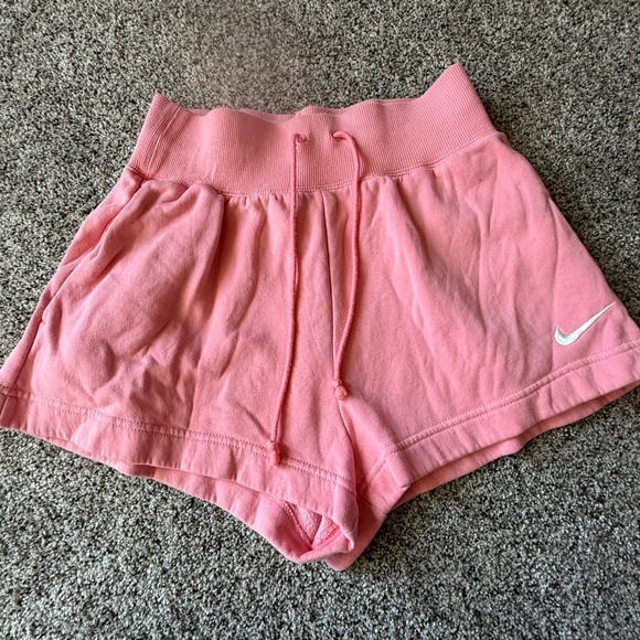 Nike Pants - Small pink Women's Nike High Rise sweatshorts 2 inch inseam juniors